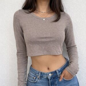 Bozzolo Taupe Cropped Long Sleeve Top Size Large Stretch